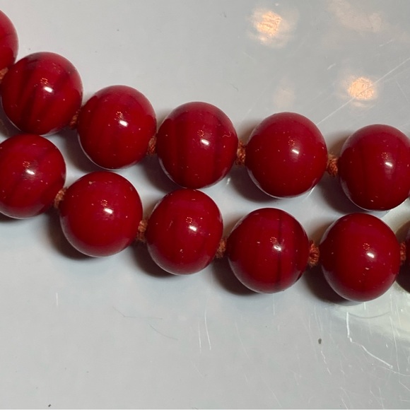 Vintage Choker length necklace. - Picture 4 of 6